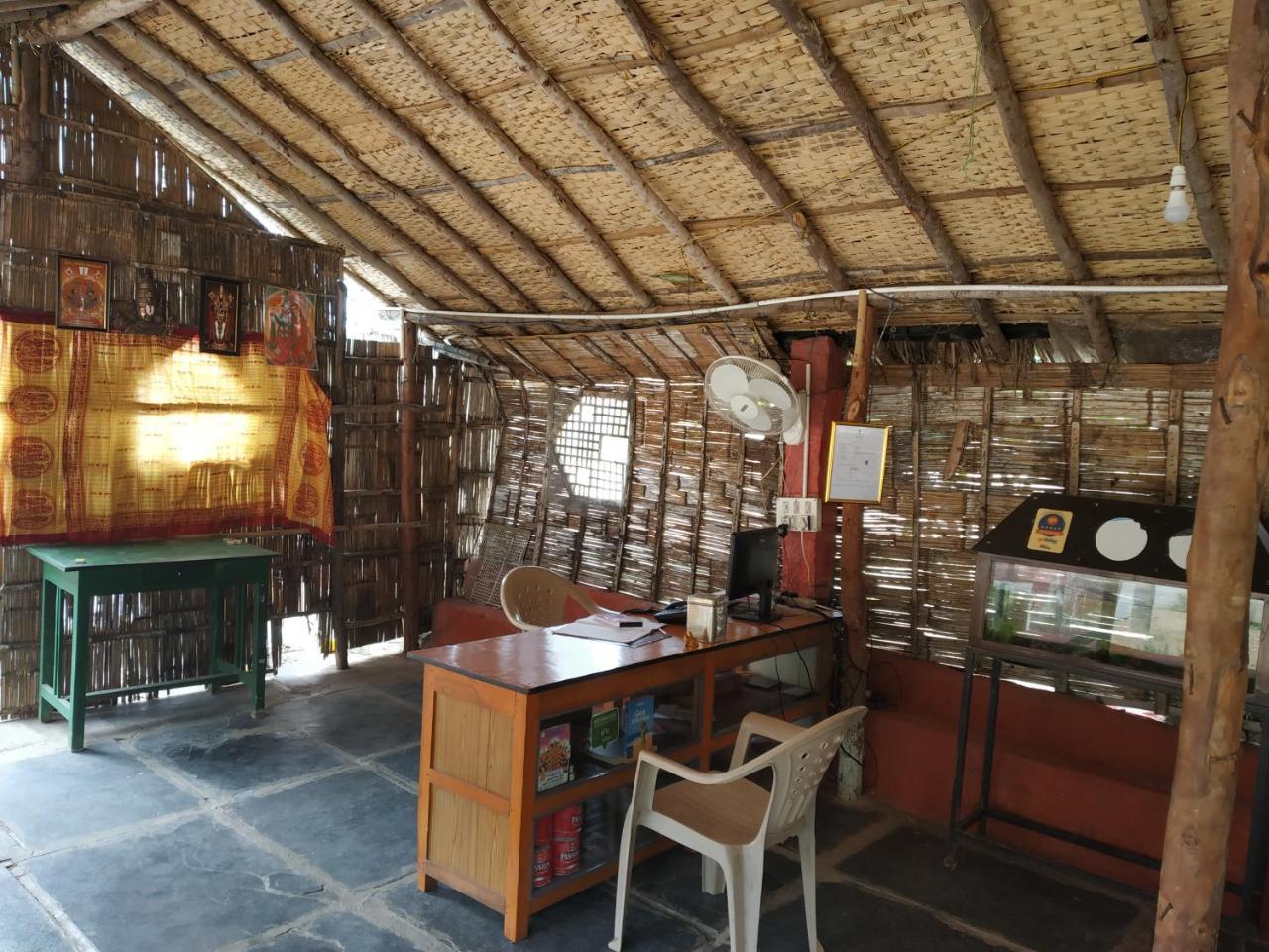 Hotel Gowri Hampi Zewnętrze zdjęcie